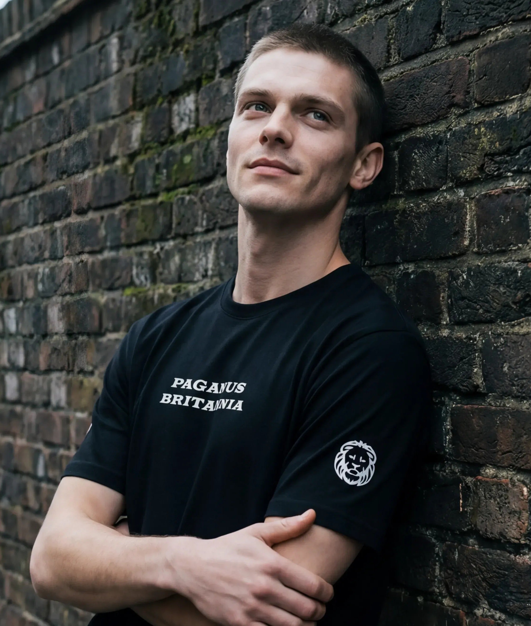 Black ultra heavy t-shirt. PAGANUS BRITANNIA. 320GSM organic cotton. Paganus Britannia