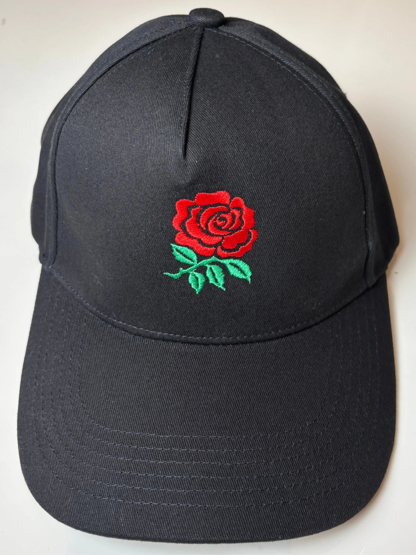 Organic cotton. Black England Rose baseball cap