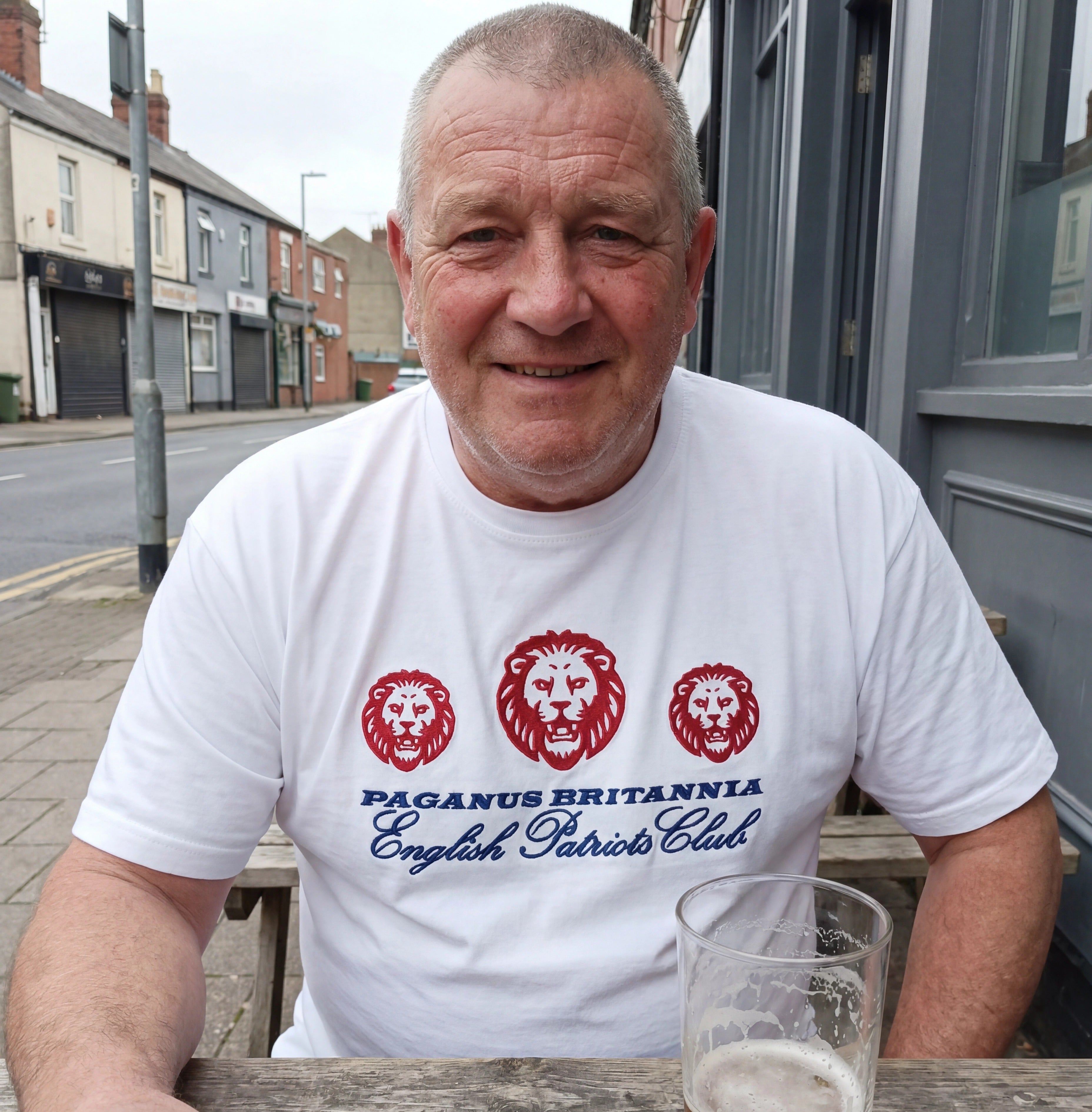 3 Lions on a shirt, English Patriots Club Paganus Britannia