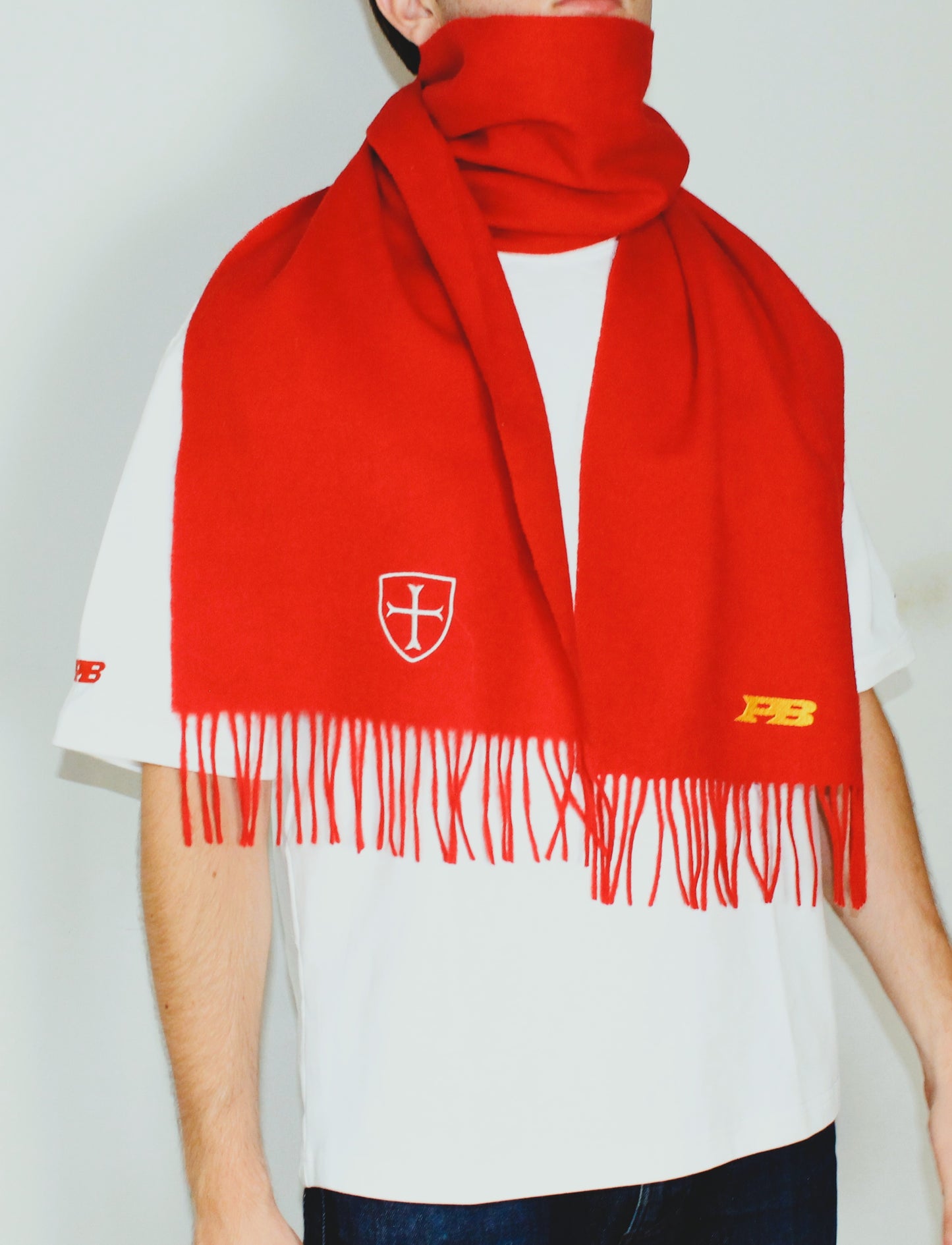 Wool scarf 100%Merino, scarlet red.