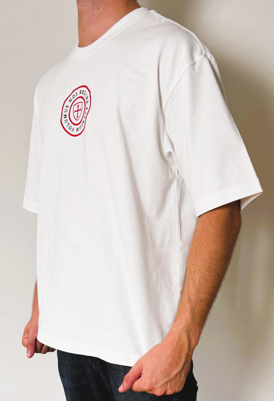 280gsm combed cotton white t-shirt with a red patriot logo